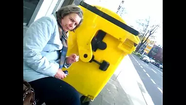 Taxi Nóng em sexhihi bé cao lớn