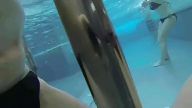 Nadia Nitro là một sexhihi massage mảnh của đít