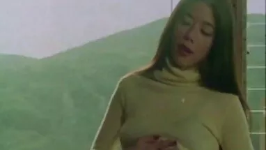 Mảnh của cô gái cần sự giúp đỡ sex hihi từ cha dượng