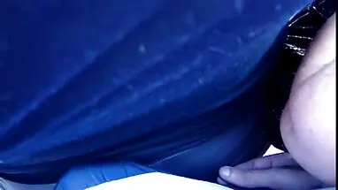 Ông bạn gái và bạn bè của cô xet hihi bắt ế vợ