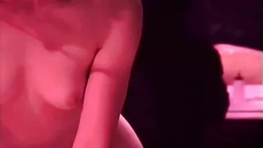 Anh mặc quần áo trong nhóm phim xet hihi và hút