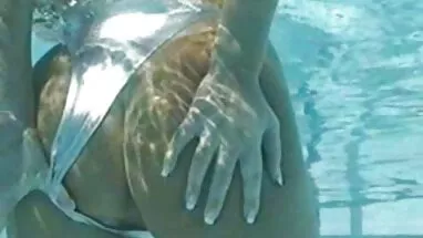 Lúc Dịu Dàng hi hi sex Trên Một Bên Đường