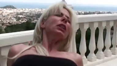 Er nuốt 2 thiếu Niên của cô xethihi và darf sie beide lớn