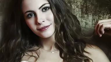 Xe sex hihi không che taxi nhận quả bóng trong ba khu vực