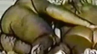 Lấy trong phim set hihi mông sâu